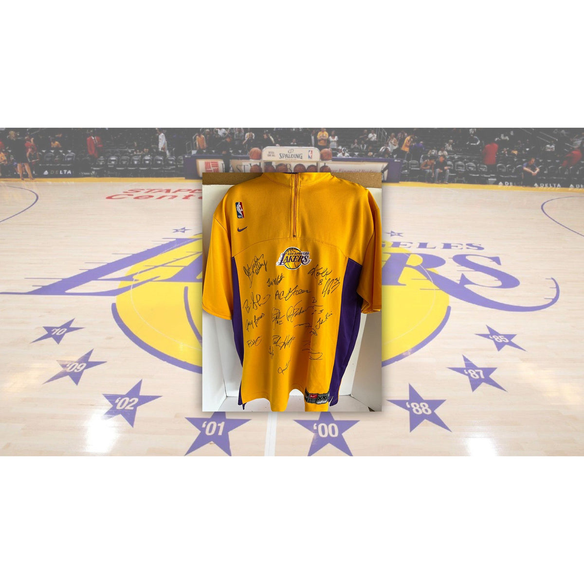Kobe Bryant Phil Jackson Shaquille O'Neal Los Angeles Lakers 2000 NBA –  Awesome Artifacts