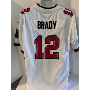 Tom Brady Tampa Bay Buccaneers Nike mens size large 2019- 2020 Super Bowl champions team signed authentic game model jersey with proof