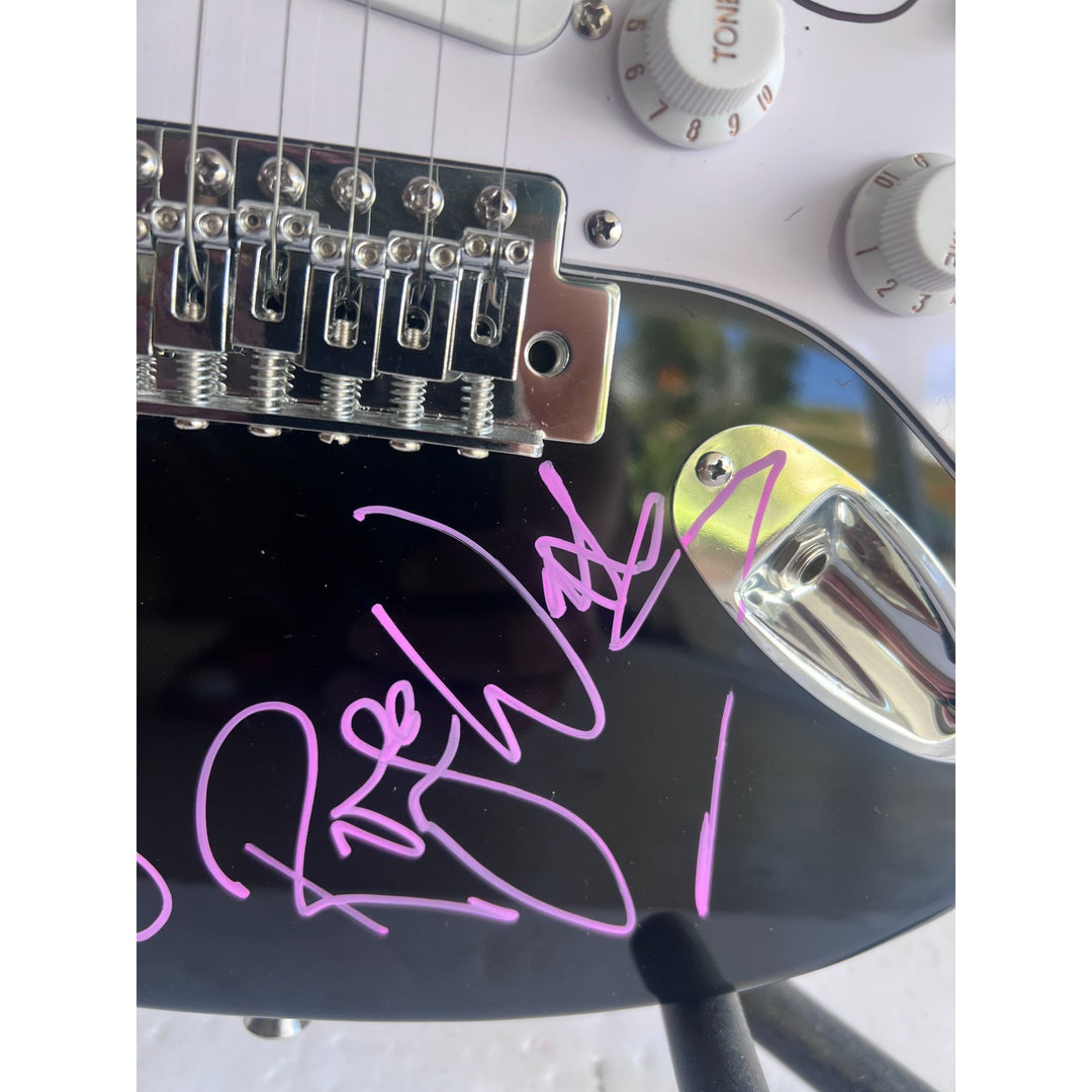 David Gilmour Roger Waters Nick Mason Richard Wright Pink Floyd full size Huntington electric guitar signed with proof