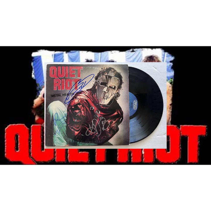 Quiet Riot signed lp "Metal Health" Kevin DuBrow, Randy Rhoads, Rudy Sarzo and Drew Forsyth signed