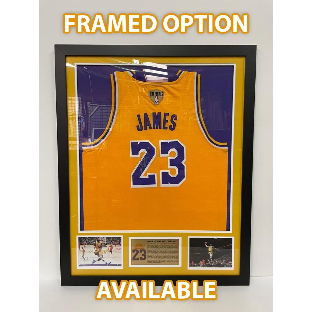 Kobe Bryant number 8 vintage Los Angeles Lakers jersey Nike size extra large poor condition signed with proof