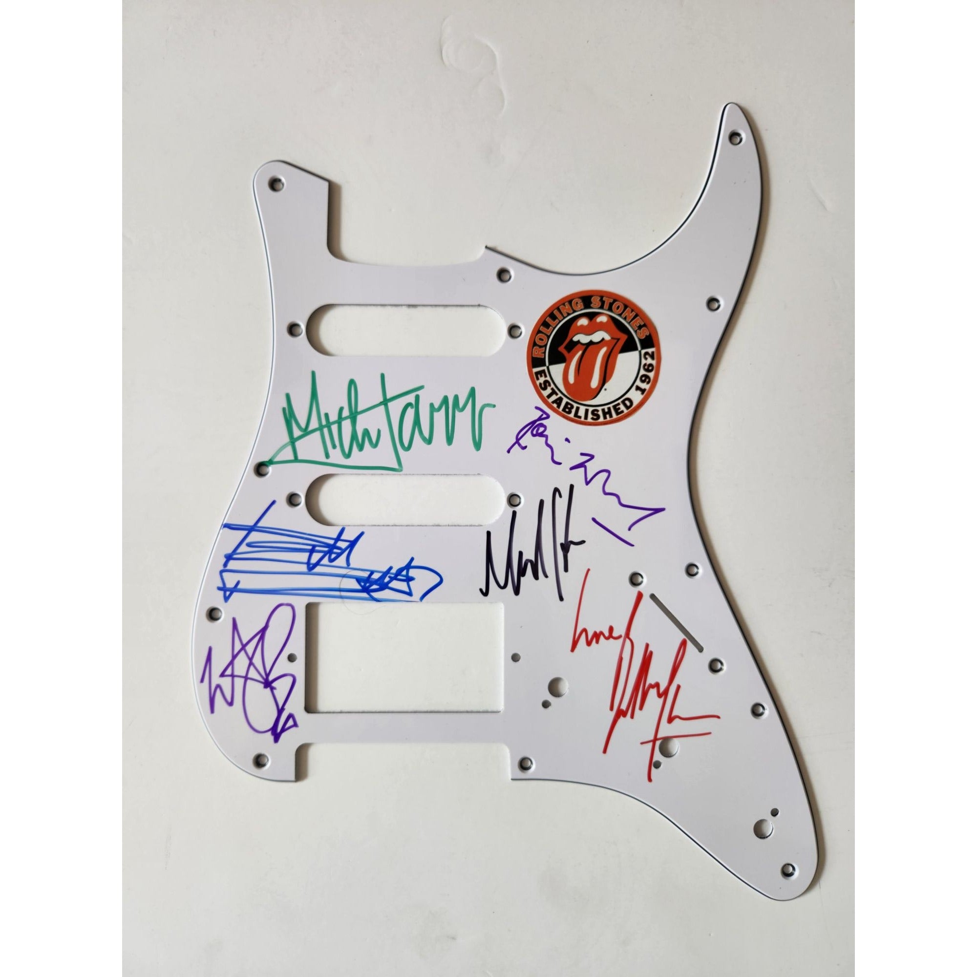 Mick Jagger Keith Richards Bill Wyman Mick Taylor Ronnie Wood Charlie Watts Fender Stratocaster electric pickguard signed with proof