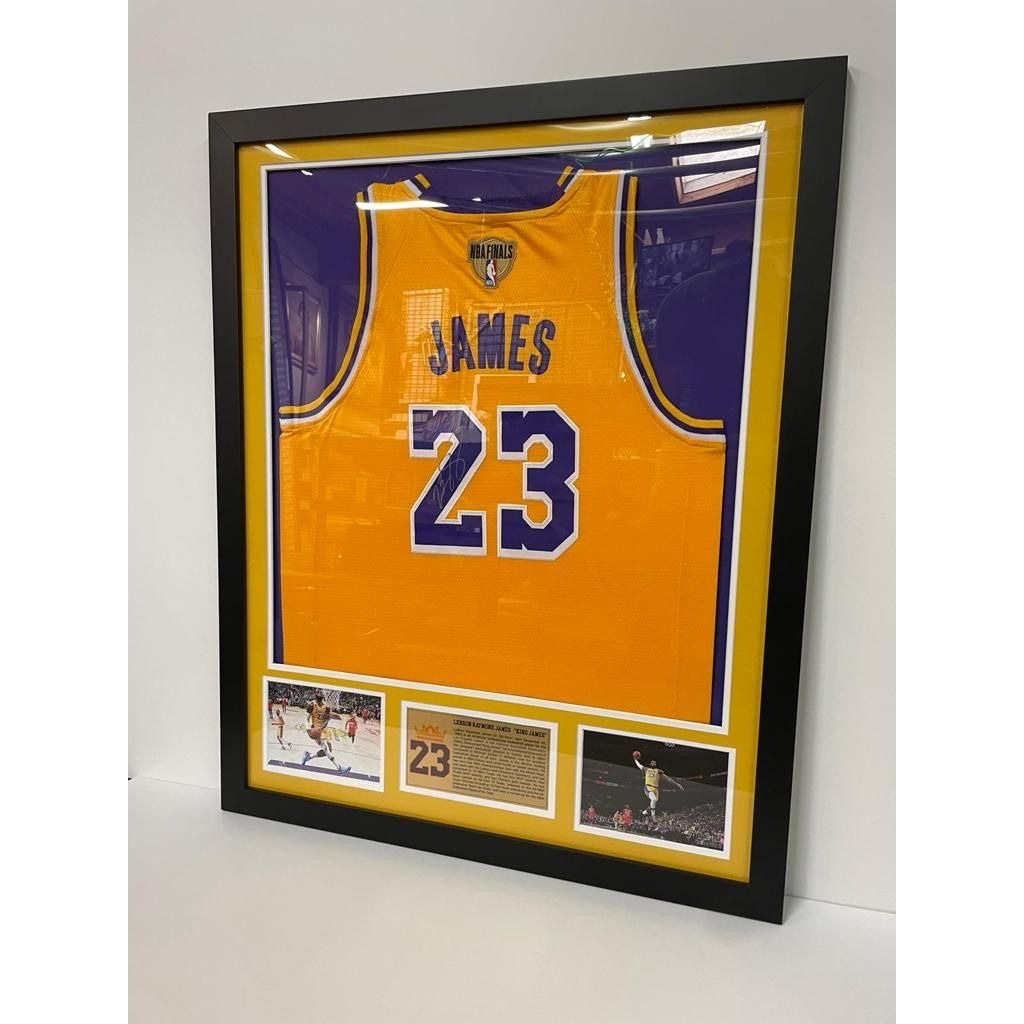 LeBron James Los Angeles Lakers #23 Nike game model jersey signed and framed with proof