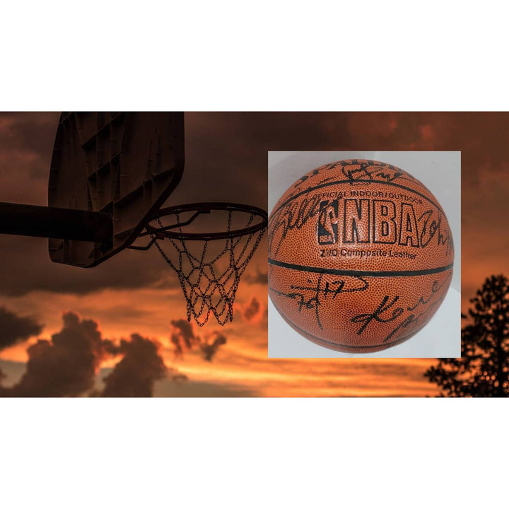 Kobe Bryant, Chik Hearn, Shaquille O'Neal Los Angeles Lakers NBA Champs Team signed ball.