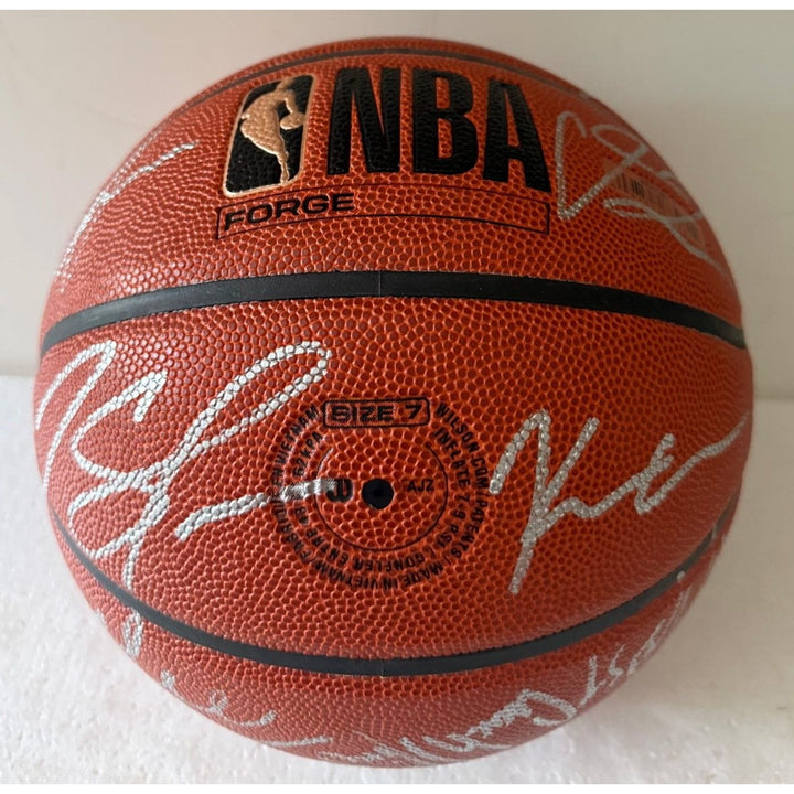 New York Knicks Jalen Brunson 2025-26 wilson full size basketball team signed with proof.