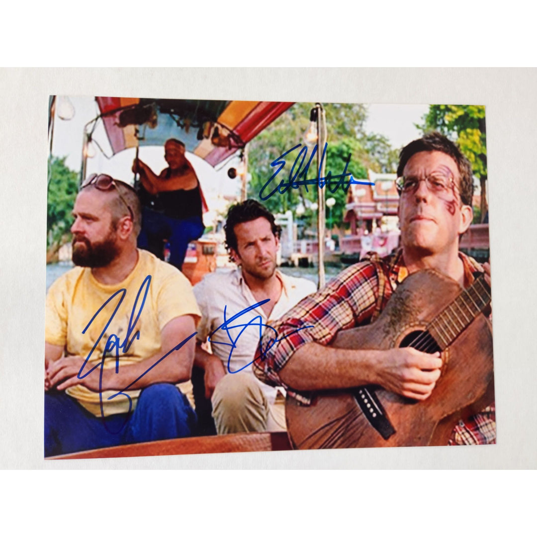 Hangover Zach Galifianakis "Allen" Bradley Cooper "Phil" Ed Helms "Stu" 8x10 photo signed with proo