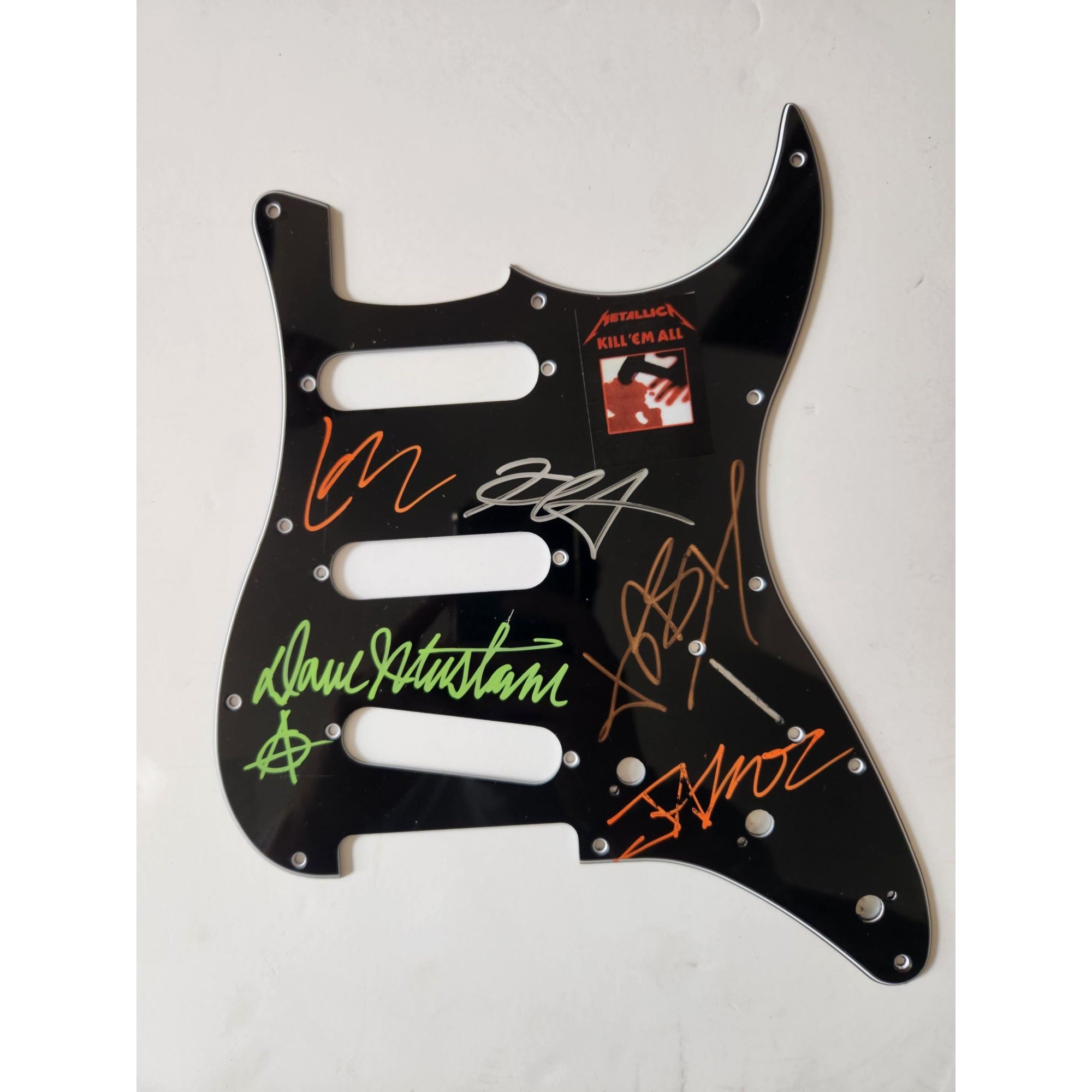 Metallica James Hetfield Kirk Hammett Jason Newsted Dave Mustaine Fender Stratocaster electric pickguard signed with proof