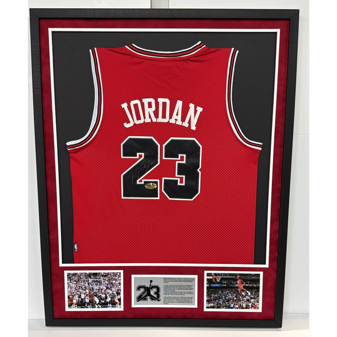 Michael Jordan Chicago Bulls game model jersey size xl signed with museum quality frame signed with proof.