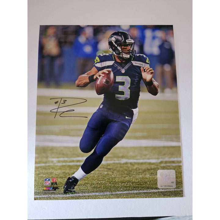 Russell Wilson Seattle Seahawks 8x10 photo signed with proof