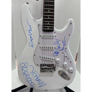 Pink Floyd Roger Waters David Gilmour Richard Wright Nick Mason pink Telecaster guitar signed with proof