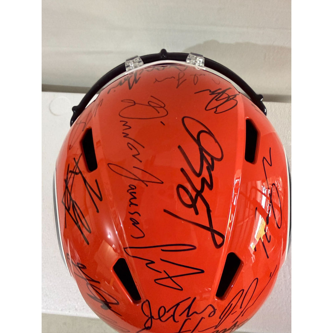 Chicago Bears Riddell 2025 Caleb Williams team signed full size helmet with proof