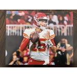 Load image into Gallery viewer, Patrick Holmes Kansas City Chiefs vintage 8x10 signed with proof
