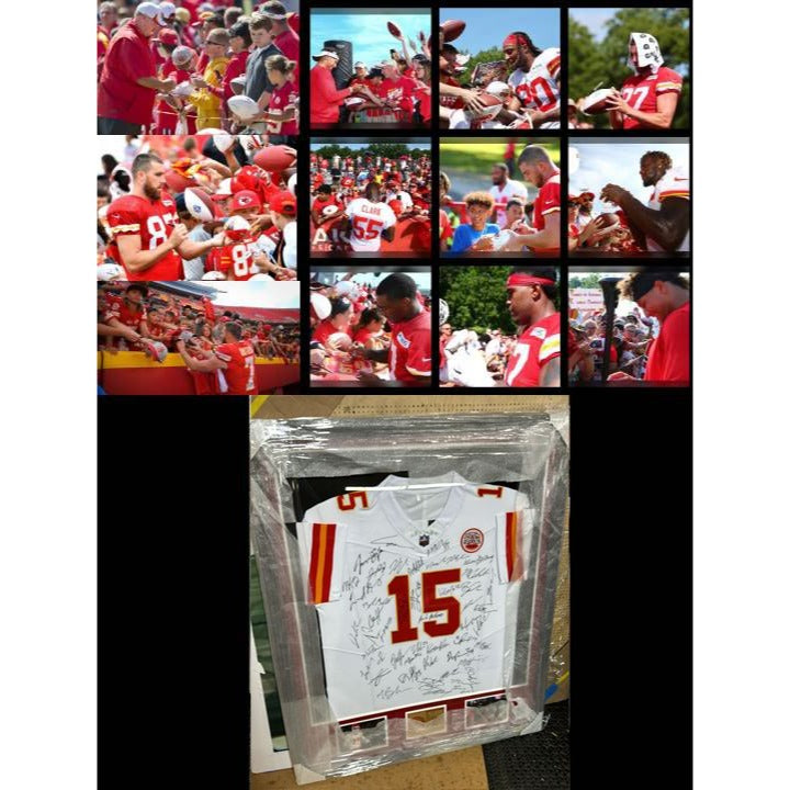 Kansas City Chiefs 2023-24 Patrick Mahomes size xl jersey signed 7 framed 42x32 with proof