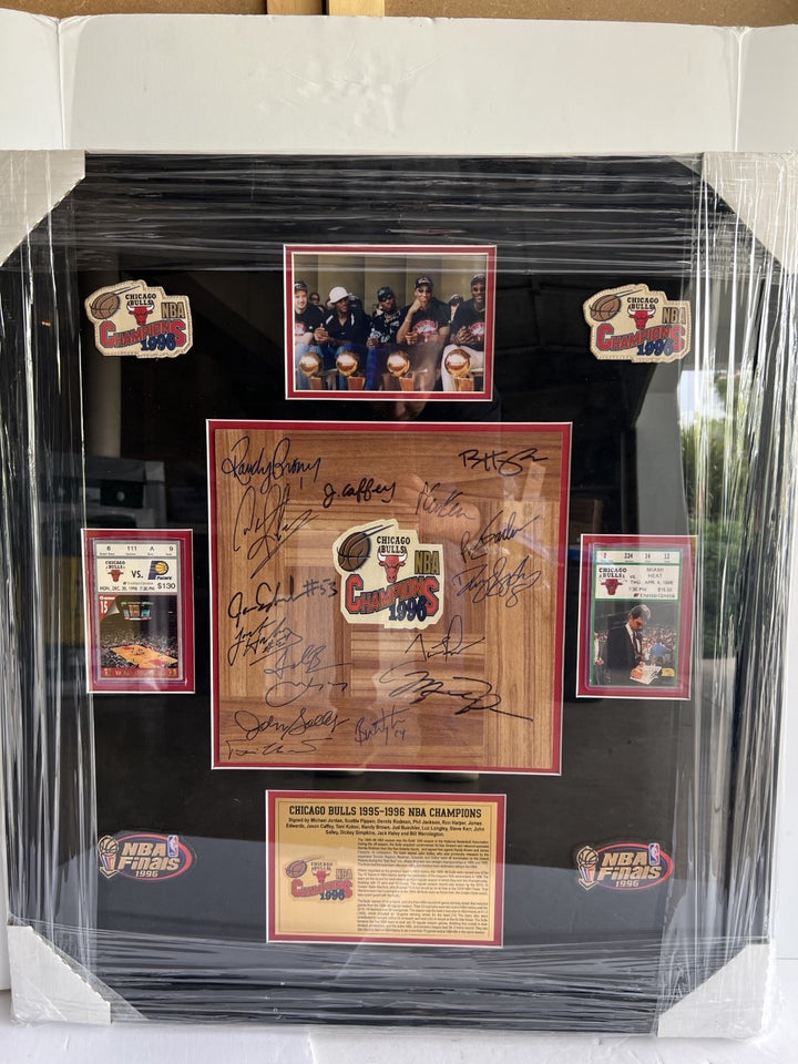 Michael Jordan, Scottie Pippen, Dennis Rodman, Phil Jackson 1995-96 Chicago Bulls team signed parque wood floor signed and framed with proof