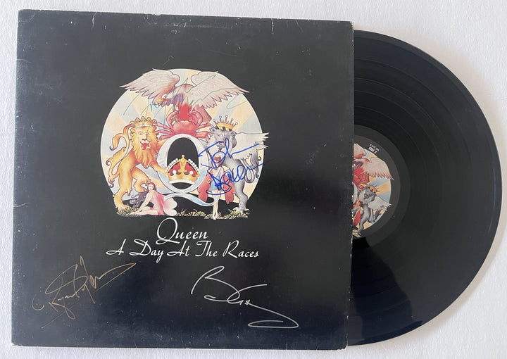 Freddie Mercury Rodger Taylor Brian May John Deacon Queen a day at the races LP signed with proof