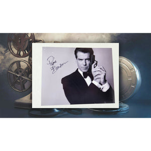 Pierce Brosnan James Bond 007 8x10 photo signed with proof