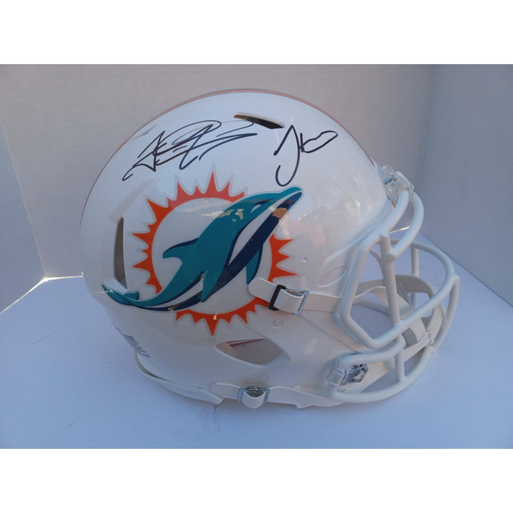 Tyreek Hill Tua Tagovailoa Miami Dolphins Riddell Speed pro model helmet signed with proof and free acrylic display case