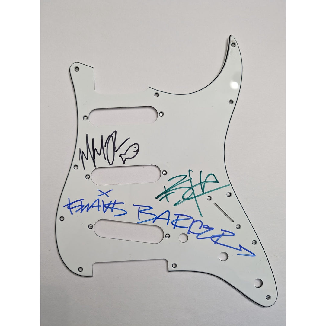 Travis Barker Mark Hoppus Tom DeLonge Blink-182 Fender Stratocaster electric guitar pickguard signed with proof