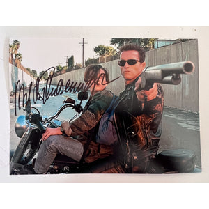 Arnold Schwarzenegger Terminator Judgment Day 5x7 photo signed with proof