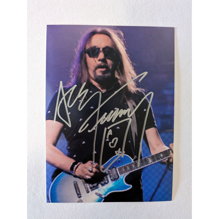 Ace Frehley Kiss 5x7 photograph signed with proof