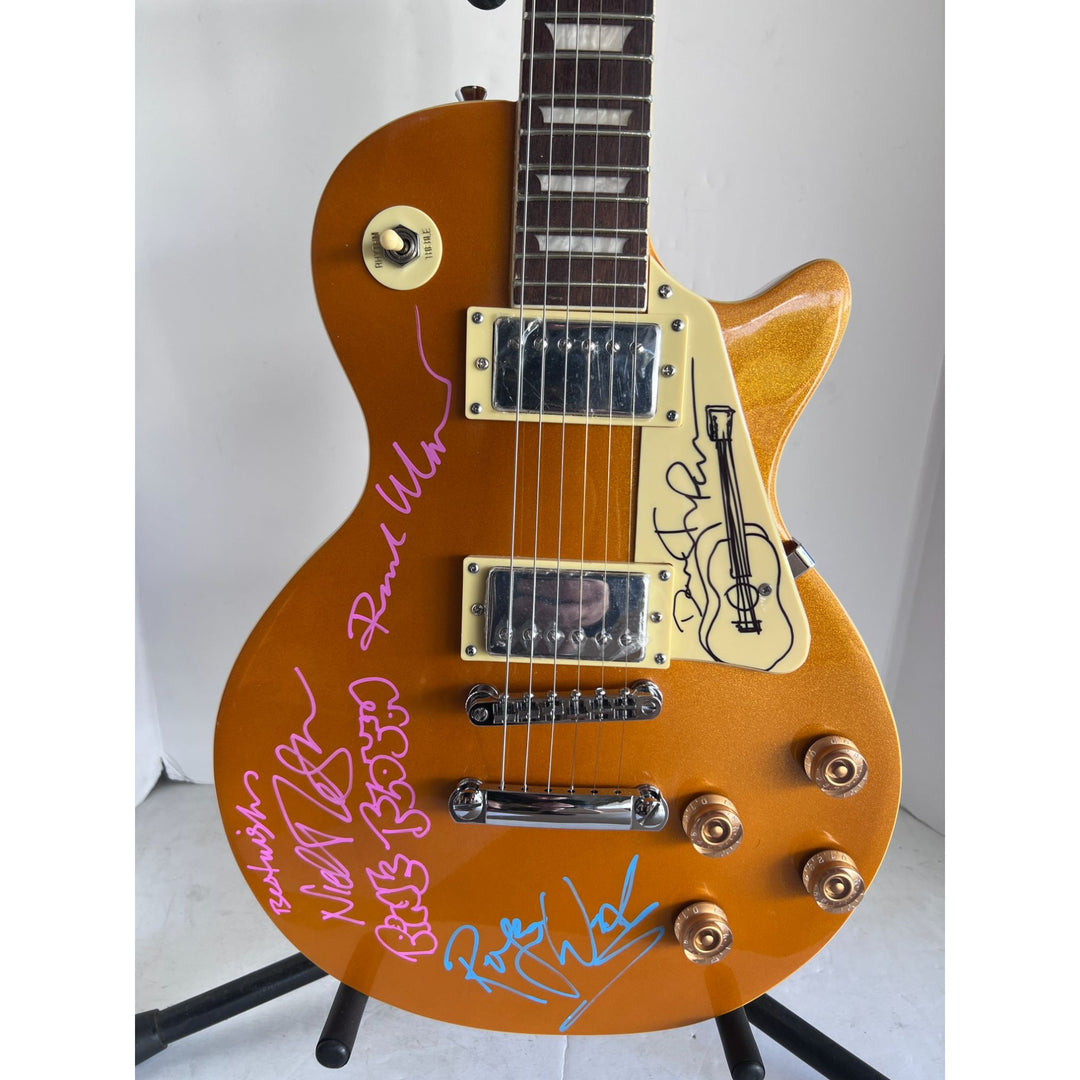 Pink Floyd Roger Waters David Gilmour Richard Wright Nick Mason Gold Les Paul electric guitar signed with proof