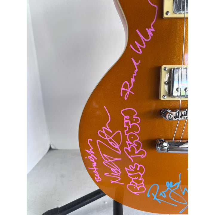 Pink Floyd Roger Waters David Gilmour Richard Wright Nick Mason Gold Les Paul electric guitar signed with proof