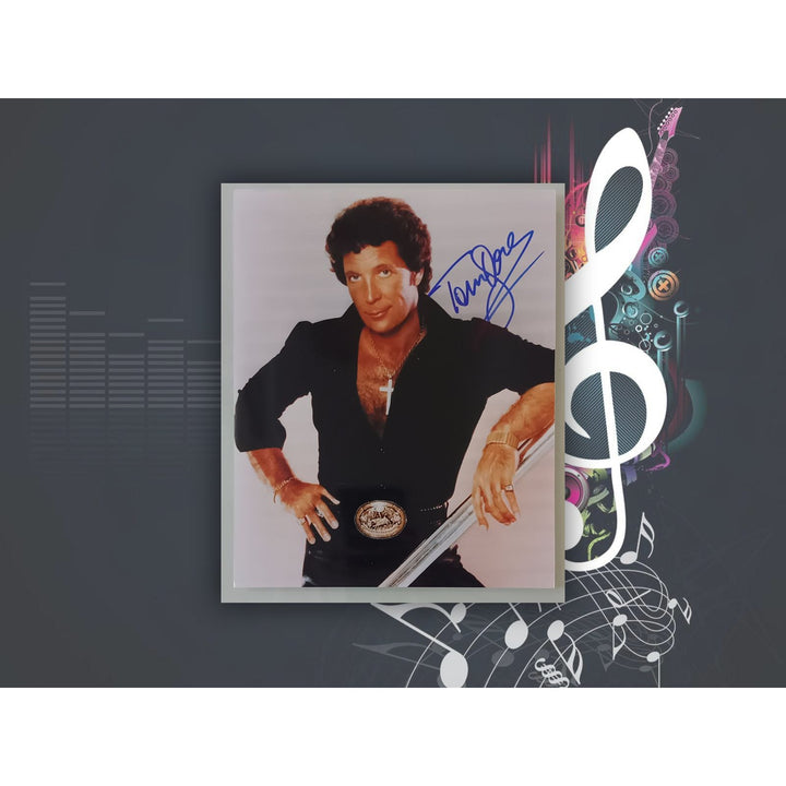 Tom Jones 8x10 photograph signed