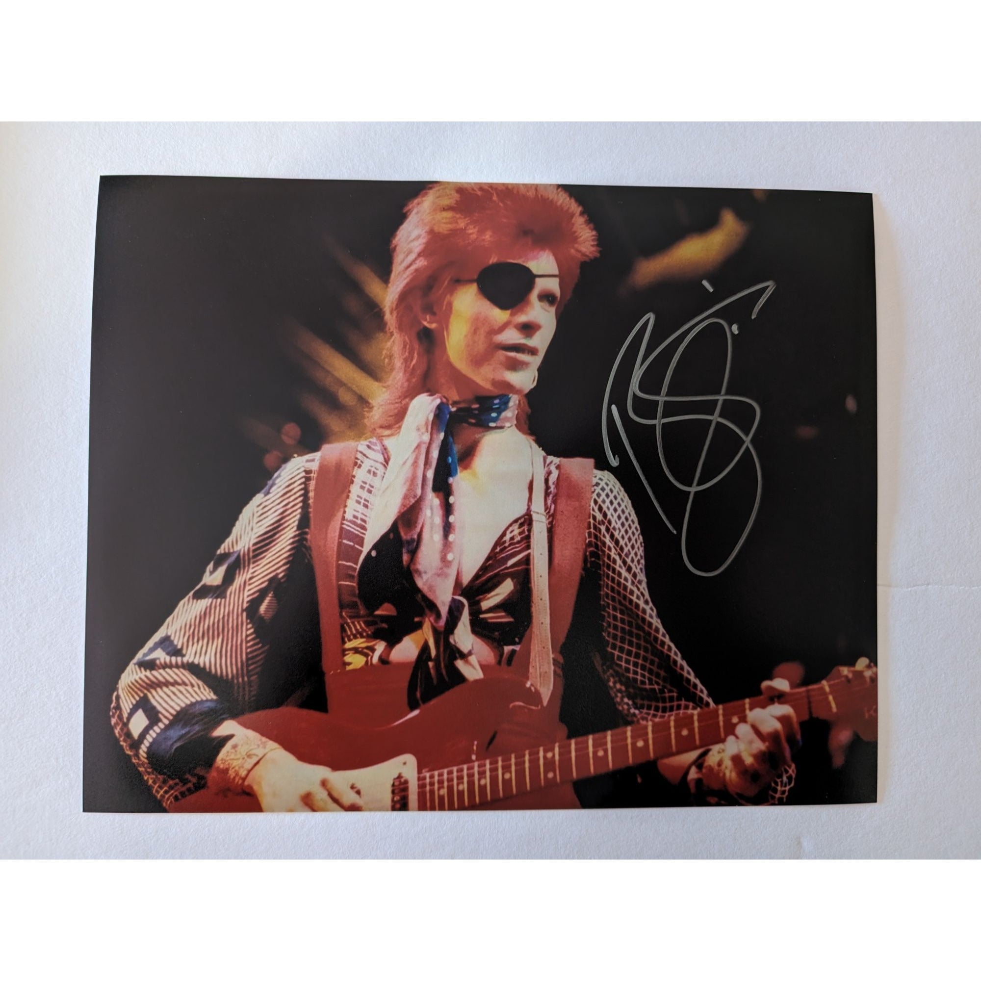 David Bowie hand signed original authentic 8x10 photo signed with proof