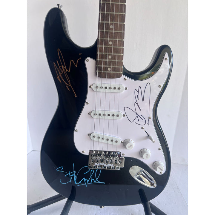 Sting Gordon Summer Stuart Copeland Andy Summers the police Huntington Stratocaster full size guitar signed with proof