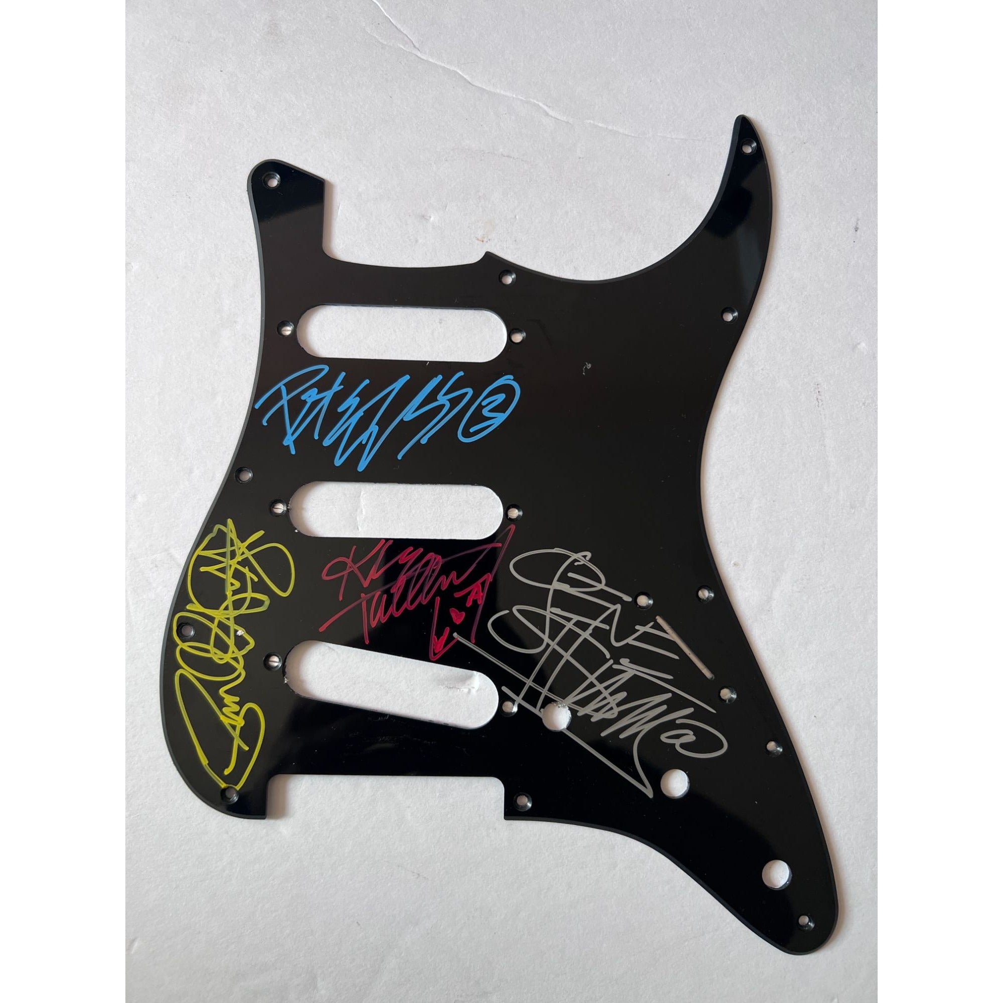 Kiss Gene Simmons Paul Stanley Peter Criss Ace Frehley   Stratocaster electric pickguard signed with proof