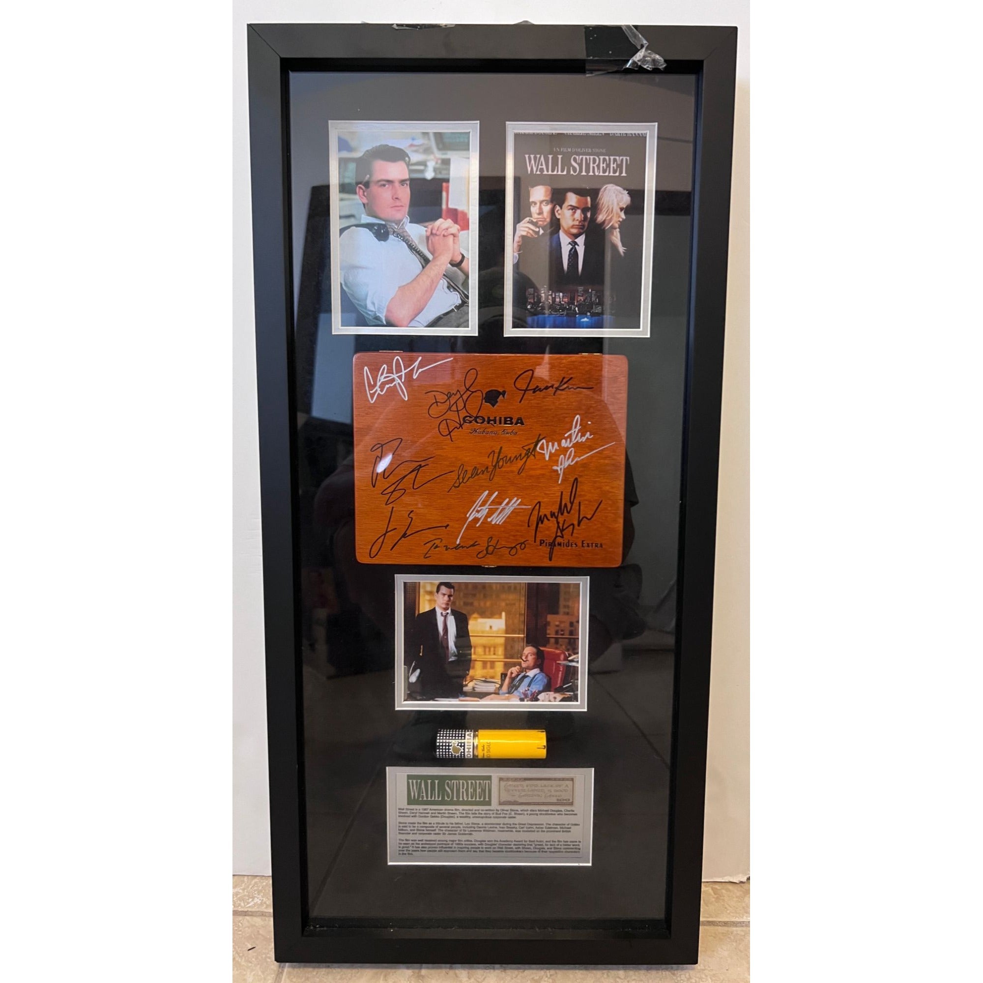 Wall Street Michael Douglas Charlie Sheen cast signed & framed with proof 31x15
