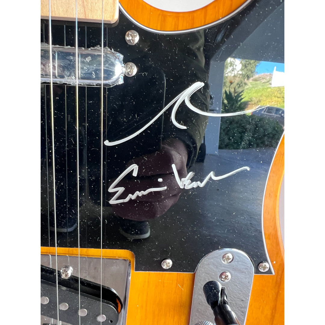 Pearl Jam Eddie Vedder, Jeff Ament, Stone Gossard, Matt Cameron and Mike McCready telecaster  electric guitar signed with proof