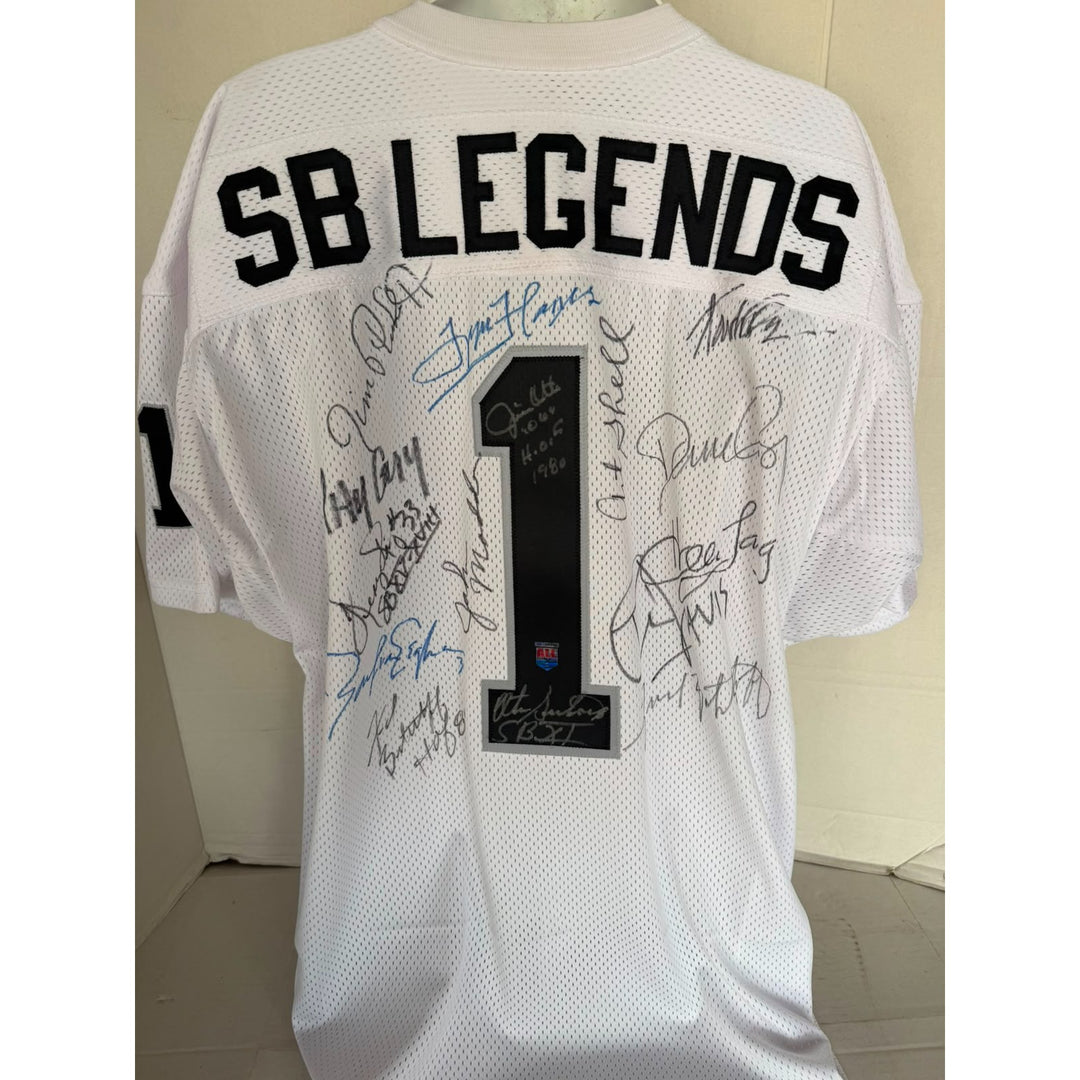 Al Davis, Marcus Allen ,John Madden, Jim Plunkett , Ray Guy, Dave Casper, Howie Long,  Art Shell, Tom Flores, Jim Otto Fred Biletnikoff Ken.