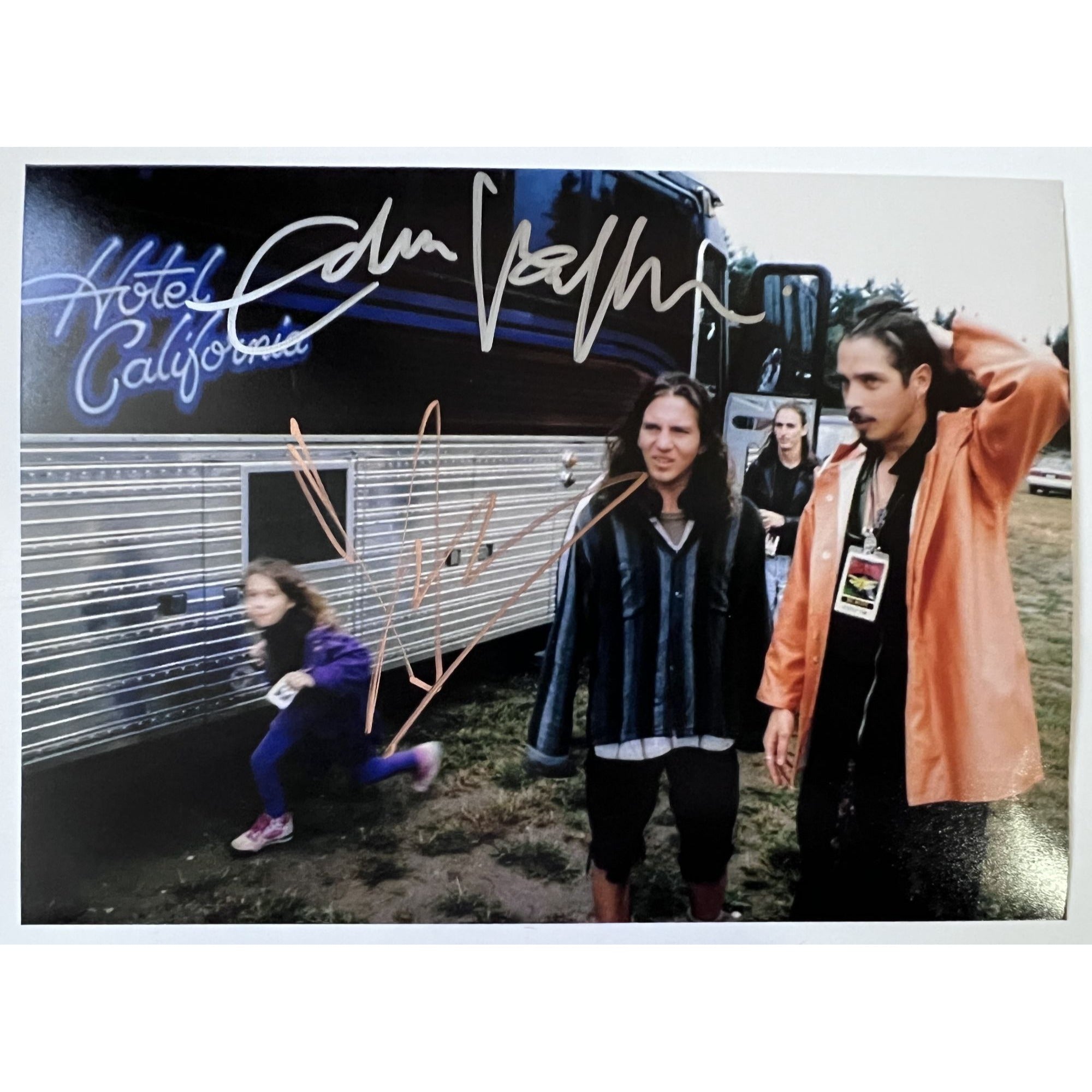 Eddie Vedder Pearl Jam Chris Cornell Soundgarden 5x7 photo signed with proof