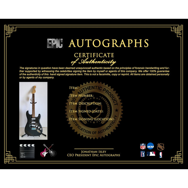 Fred Durst, Sam Rivers, Wes Borald, DJ Lethal, John Otto, Limp Bizkit, Fender Stratocaster Squier electric guitar signed with proof