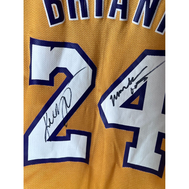 Los Angeles Lakers jersey Kobe Bryant "Black Mamba " inscribed & signed with proof