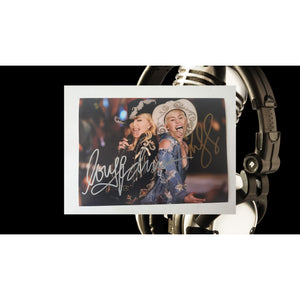 Madonna Ciccone Miley Cyrus 5x7 photo signed with proof