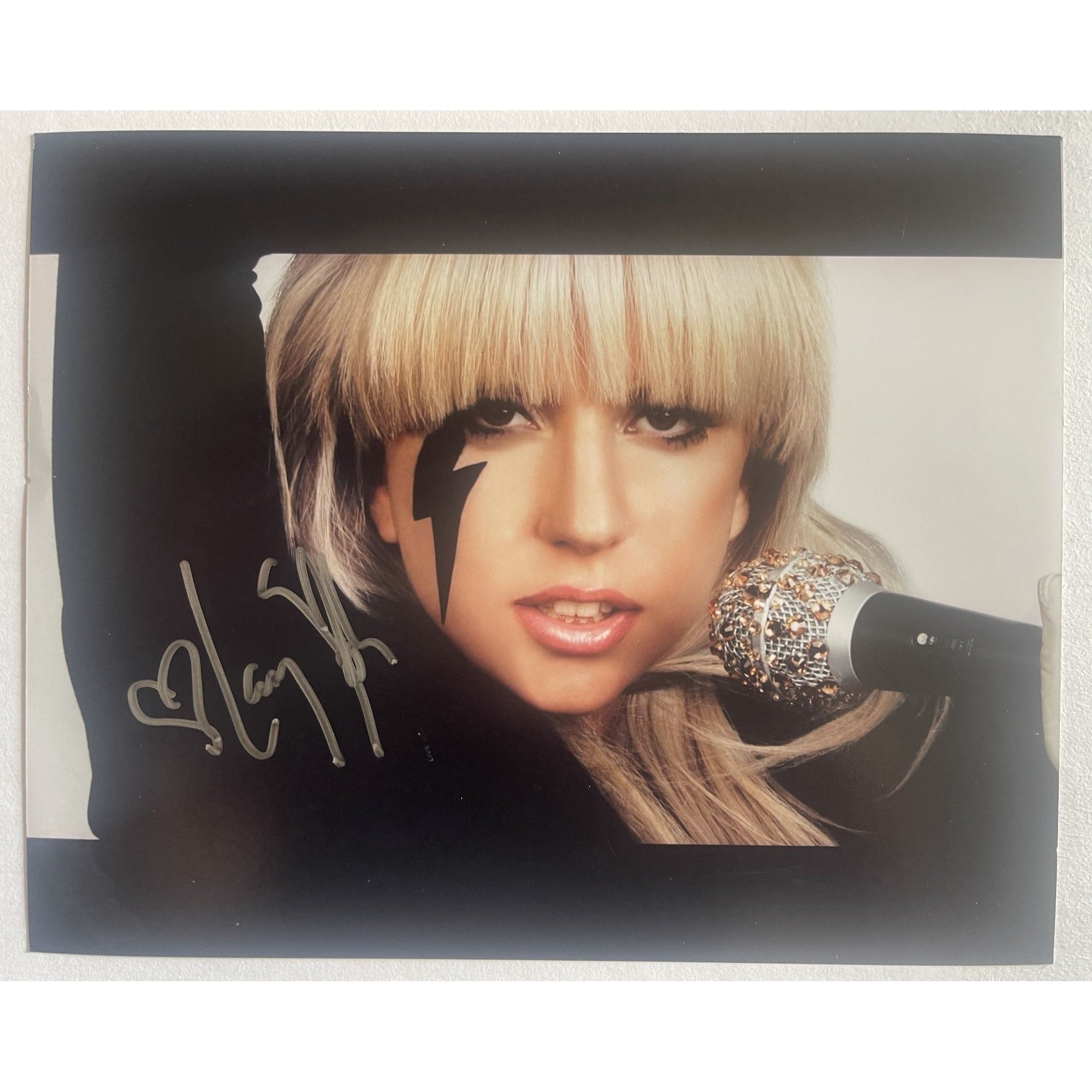 Lady Gaga 8x10 photo signed with proof