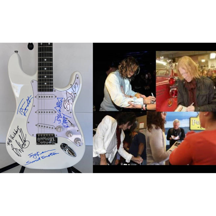 Aerosmith Steven Tyler Joe Perry Joey Kramer Tom Hamilton electric guitar signed with proof.