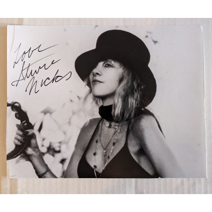 Stevie Nicks Fleetwood Mac 8x10 photo signed with proof