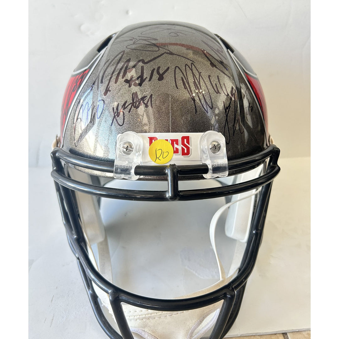 Tom Brady Rob Gronkowski Mike Evans Tampa Bay Buccaneers Super Bowl champions 40 plus signed Riddell replica full size helmet signed