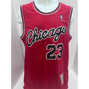 Michael Jordan 1984-1985 Chicago Bulls game model jersey signed with proof