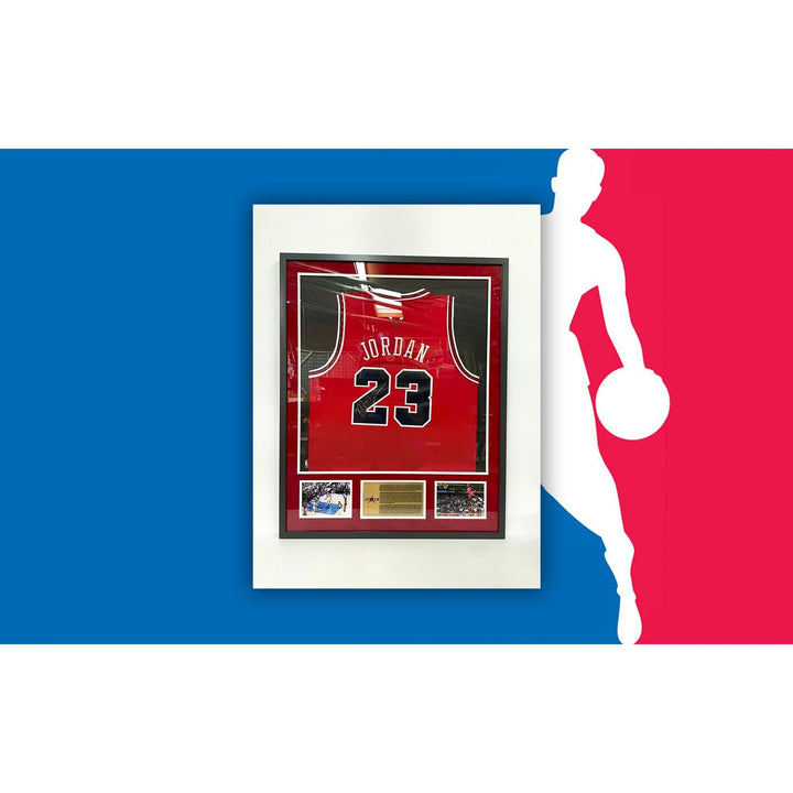 Michael Jordan 1984 Chicago Bulls size 2x game model Jersey signed with proof