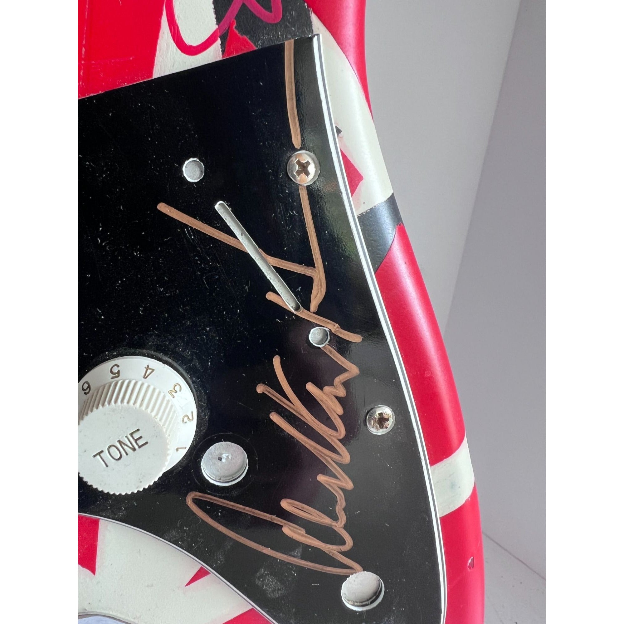 Eddie Van Halen Frankenstein Fender Stratocaster electric guitar signed by David Lee Roth Eddie Van Halen Michael Anthony Sammy Hagar