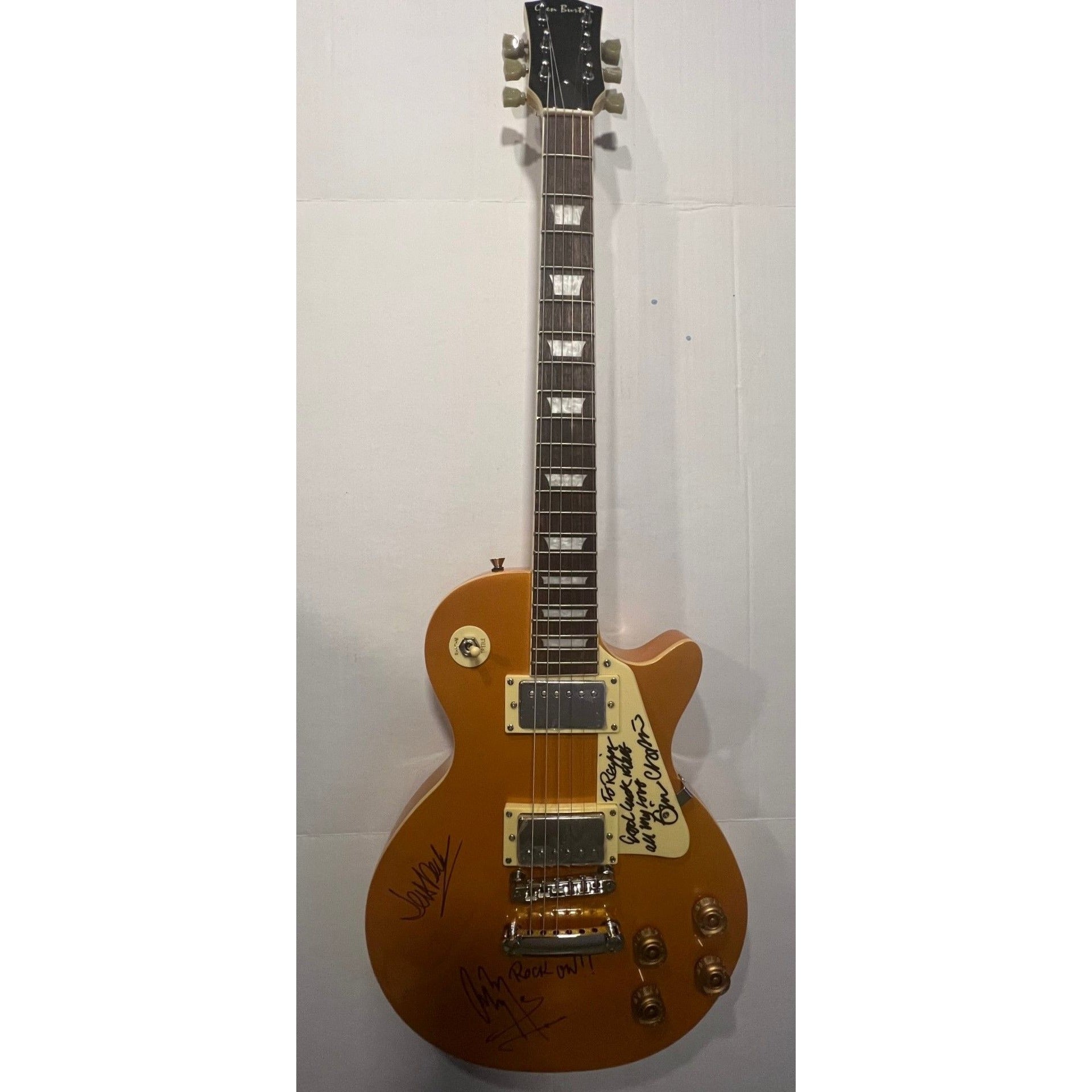 The  Yardbirds Jimmy Page Eric Clapton & Jeff Beck Gold Les Paul Electric Guitar signed with proof