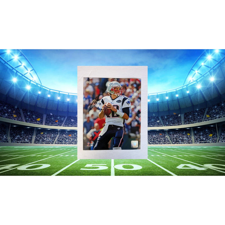 Tom Brady New England Patriots 8x10 photo signed with proof