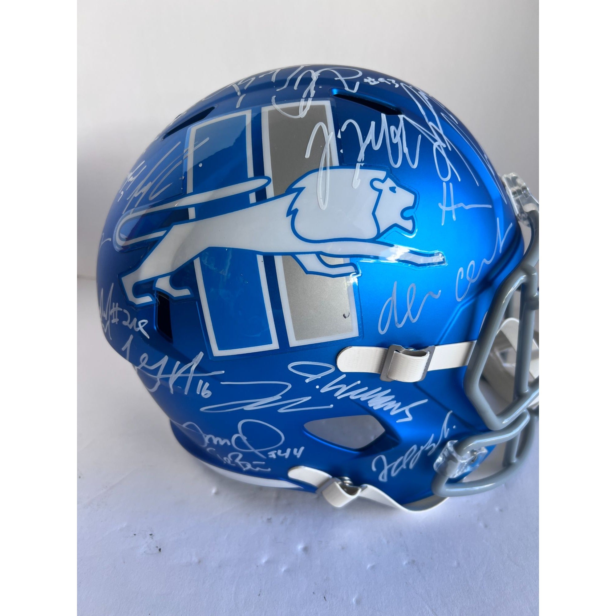 Detroit Lions 2023-24  Jared Goff Dan Campbell Penei Sewell Amon-ra St Brown Aidan Hutchinson Detroit Lions Riddell speed full size team sig