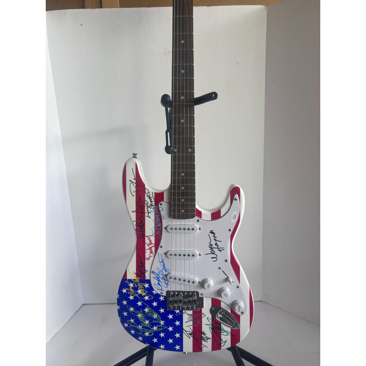 Lynyrd Skynyrd ZZ Top Billy Gibbons Dusty Hill Frank Beard Warren Haynes USA one of a kind electric guitar signed with proof