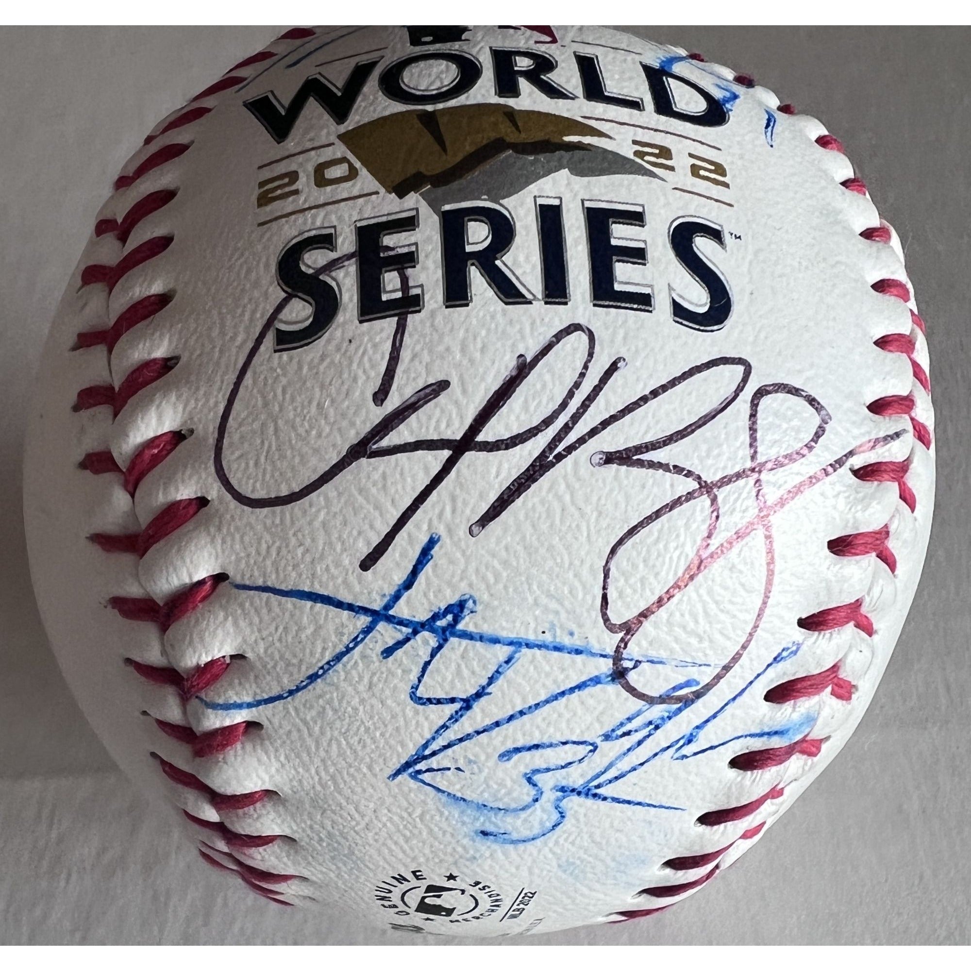 Justin Verlander, Alex Bregman, Jose Altuve MLB  baseball signed with proof and free case
