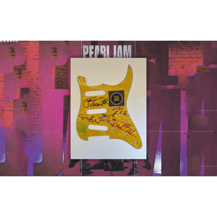 Pearl Jam Eddie Vedder, Jeff Ament, Stone Gossard, Dave Abbruzzese and Mike McCready guitar pickguard signed